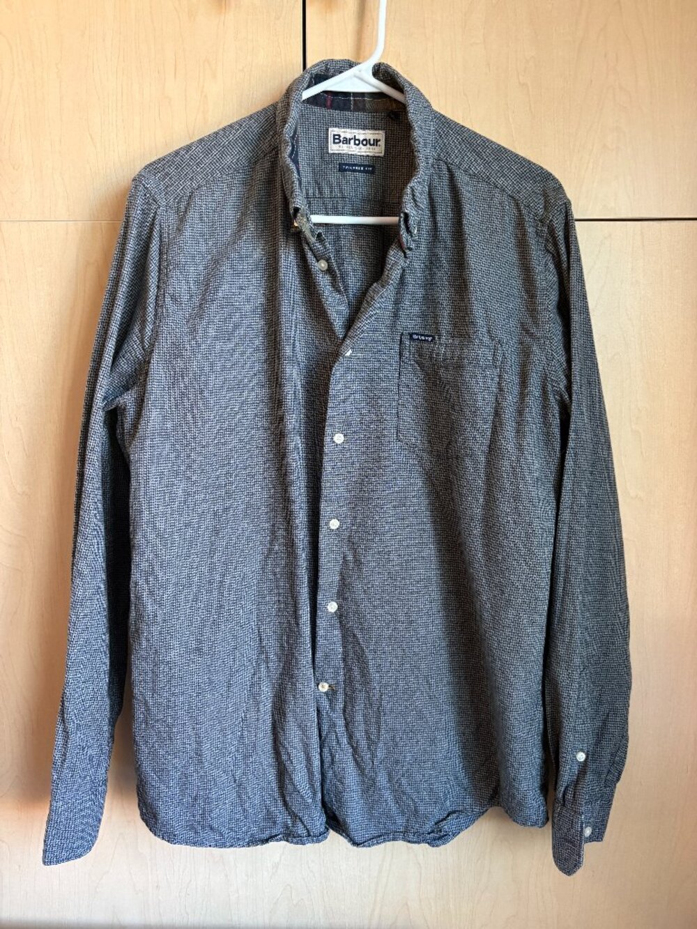 Men's Barbour Button Down in Grey Mini Houndstooth - Tailored Fit - Size Small